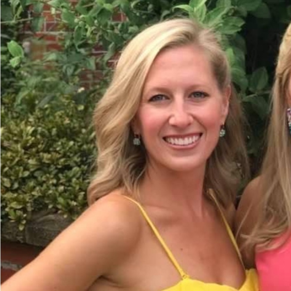 Meet your Posher, Suzanne